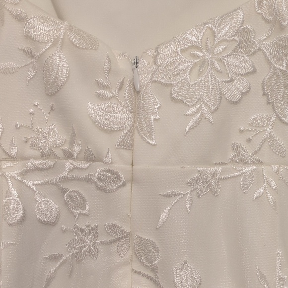 Lulu's Adored Eternity white lace sleeveless trumpet midi dress - Picture 10 of 13